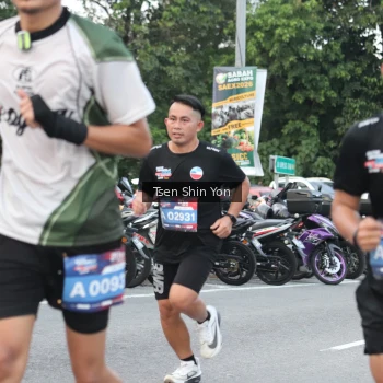 Runner Photo 3808042