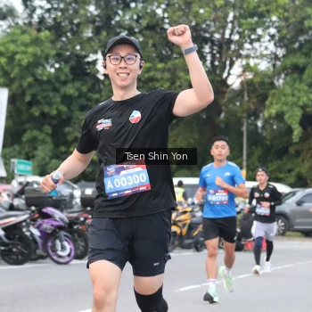 Runner Photo 3808053