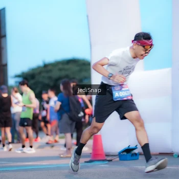 Runner Photo 3808091