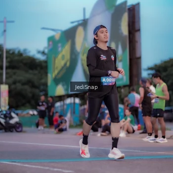 Runner Photo 3808137
