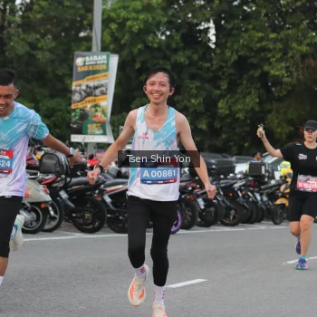 Runner Photo 3808164