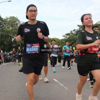 Runner Photo 3808184