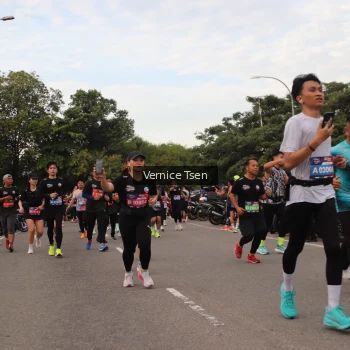 Runner Photo 3808196