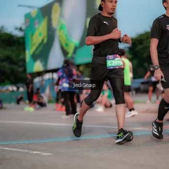 Runner Photo 3808217
