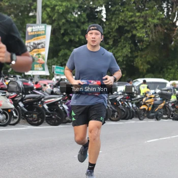 Runner Photo 3808292