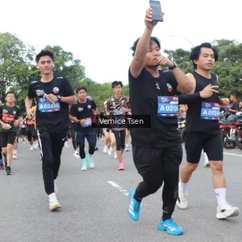Runner Photo 3808296