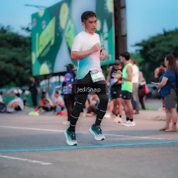 Runner Photo 3808312