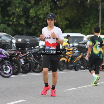 Runner Photo 3808327