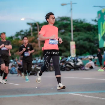 Runner Photo 3808341