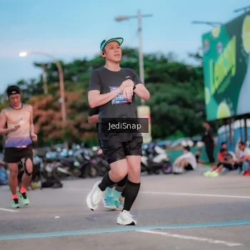 Runner Photo 3808362