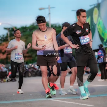 Runner Photo 3808402