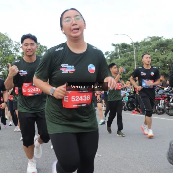 Runner Photo 3808407