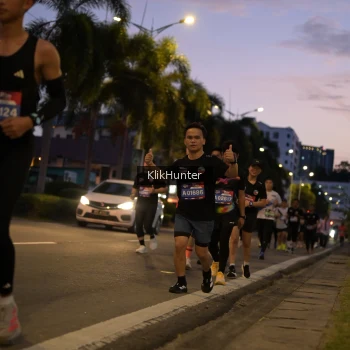 Runner Photo 3808418