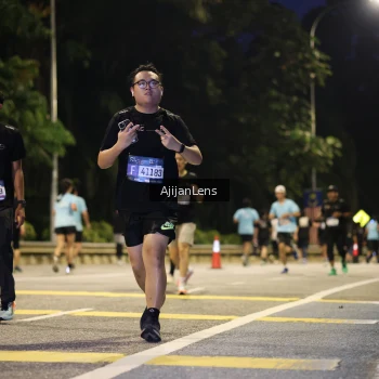 Runner Photo 3808457