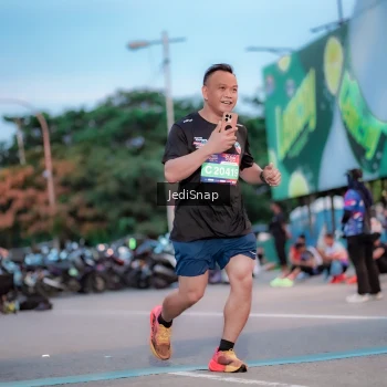 Runner Photo 3808489