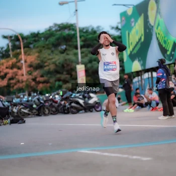 Runner Photo 3808506