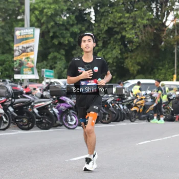 Runner Photo 3808521
