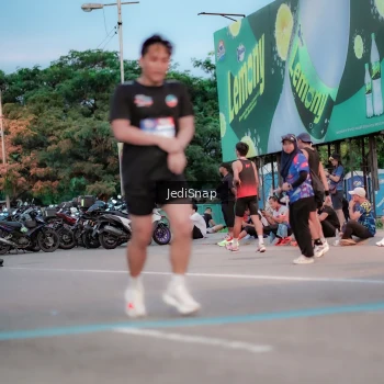 Runner Photo 3808535