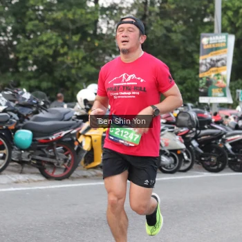 Runner Photo 3808541