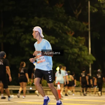 Runner Photo 3808554
