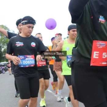 Runner Photo 3808560