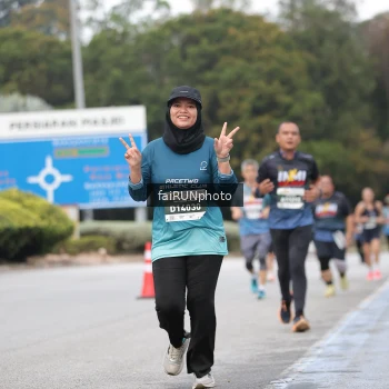 Runner Photo 3808616