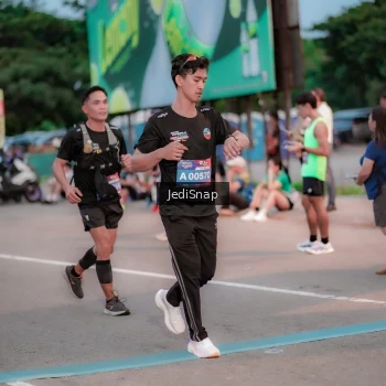 Runner Photo 3808618
