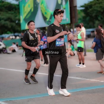 Runner Photo 3808624