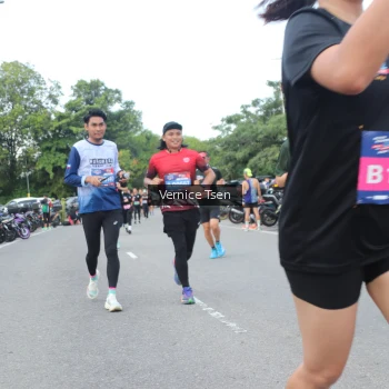 Runner Photo 3808644