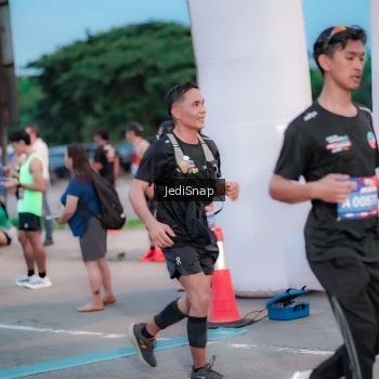 Runner Photo 3808648