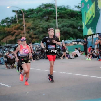 Runner Photo 3808658
