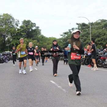 Runner Photo 3808682
