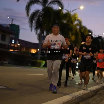 Runner Photo 3808688