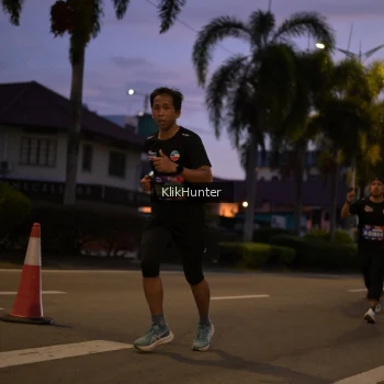 Runner Photo 3808715