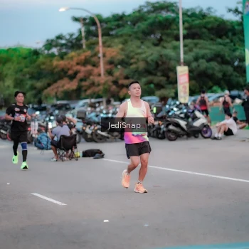 Runner Photo 3808730