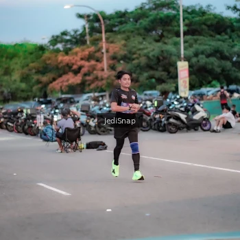 Runner Photo 3808747