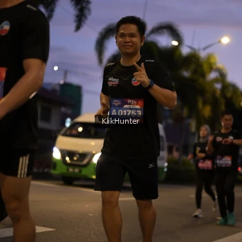 Runner Photo 3808757