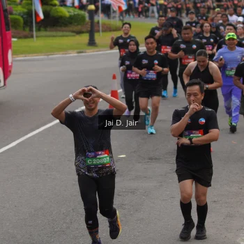 Runner Photo 3808771