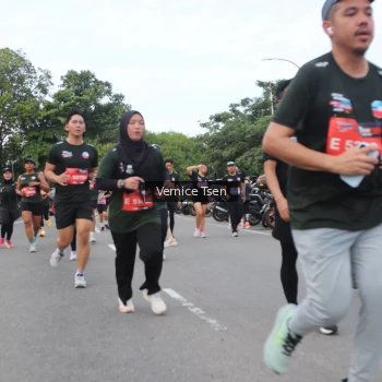 Runner Photo 3808785