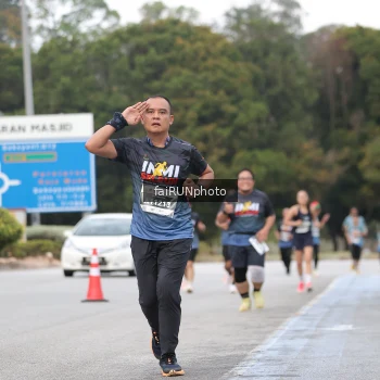 Runner Photo 3808835