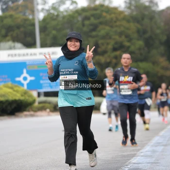 Runner Photo 3808889