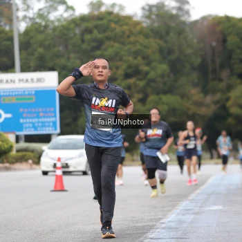 Runner Photo 3808897
