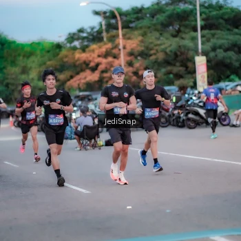 Runner Photo 3808907