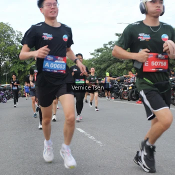 Runner Photo 3808999