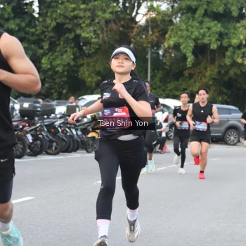 Runner Photo 3809023
