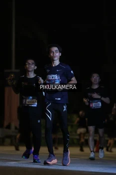 Runner Photo 3809068