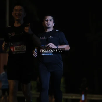 Runner Photo 3809101
