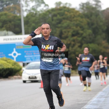 Runner Photo 3809149