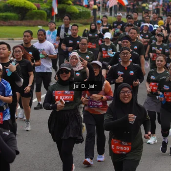 Runner Photo 3809180