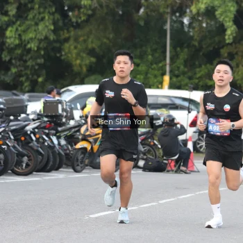 Runner Photo 3809197